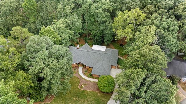 11740 Mountain Laurel Drive, Roswell, GA 30075