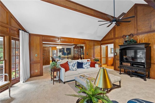 11740 Mountain Laurel Drive, Roswell, GA 30075