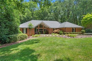 11740 Mountain Laurel Drive, Roswell, GA 30075