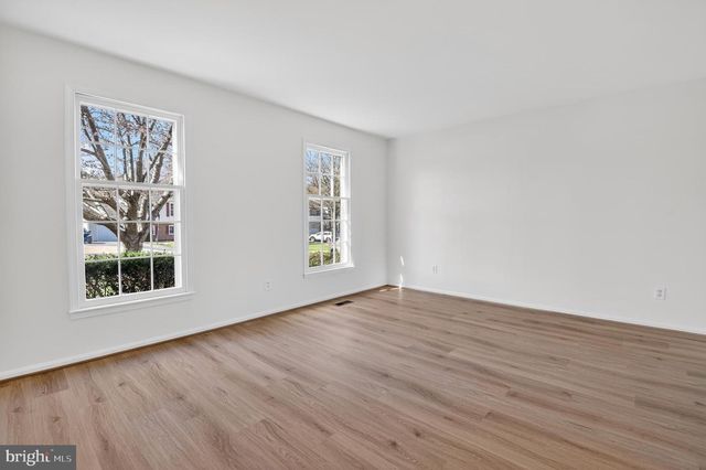 19985 WILD CHERRY LN, Germantown, MD 20874