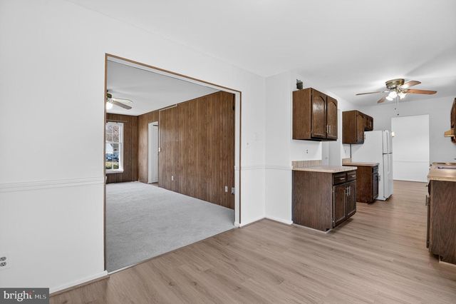 19985 WILD CHERRY LN, Germantown, MD 20874