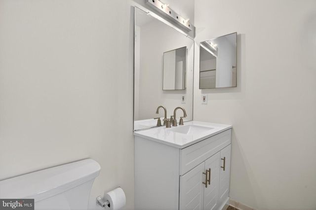 19985 WILD CHERRY LN, Germantown, MD 20874