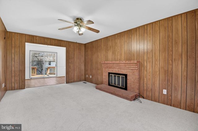 19985 WILD CHERRY LN, Germantown, MD 20874