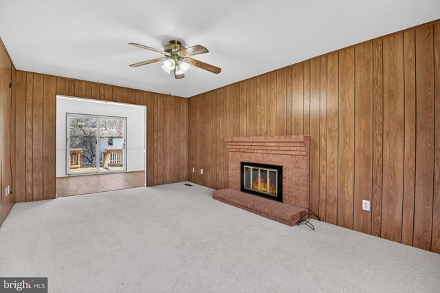 19985 WILD CHERRY LN, Germantown, MD 20874