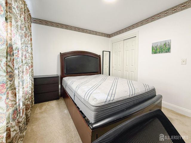 614 Middlesex Avenue, Metuchen, NJ 08840