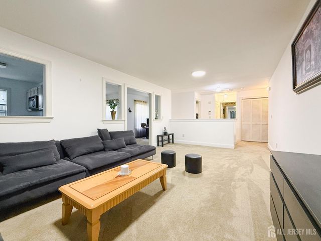 614 Middlesex Avenue, Metuchen, NJ 08840