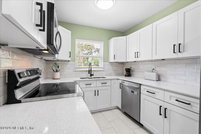 3859 ABBY Lane, Jacksonville, FL 32207
