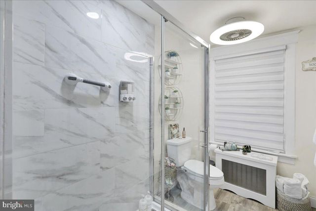 405 READING AVE, Reading, PA 19611