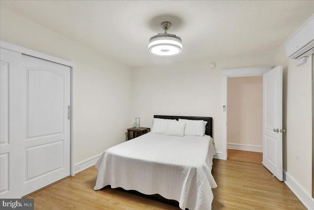 405 READING AVE, Reading, PA 19611