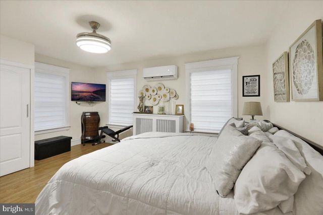 405 READING AVE, Reading, PA 19611