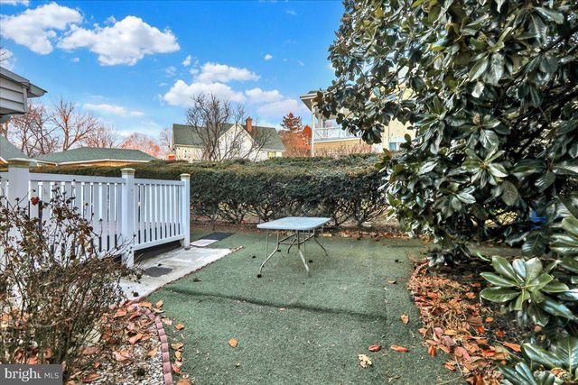 405 READING AVE, Reading, PA 19611