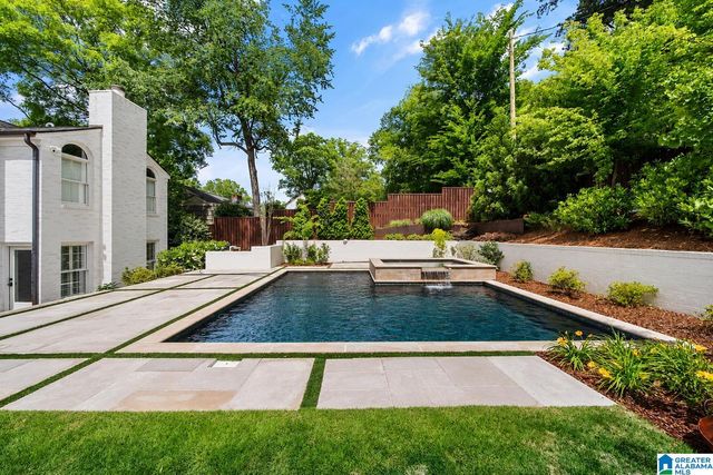 83 FAIRWAY DRIVE, Mountain Brook, AL 35213