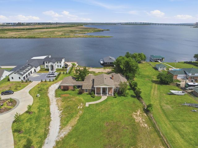 4700 Ponderosa, Lake Charles, LA 70605