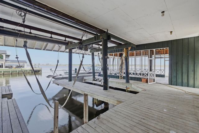 4700 Ponderosa, Lake Charles, LA 70605