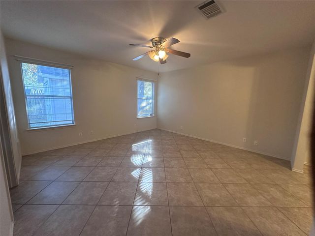 605 Blair Ave, Bastrop, TX 78602
