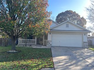 605 Blair Ave, Bastrop, TX 78602