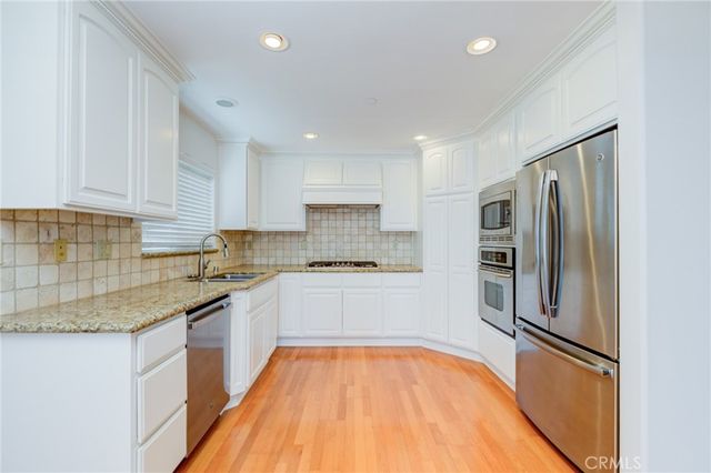 1726 Carlson Lane, Redondo Beach, CA 90278