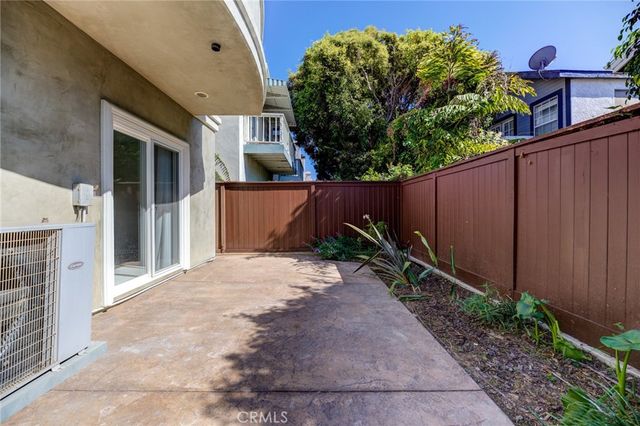 1726 Carlson Lane, Redondo Beach, CA 90278