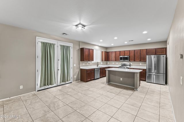 15864 W LAUREL Lane, Surprise, AZ 85379