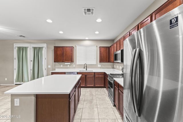 15864 W LAUREL Lane, Surprise, AZ 85379