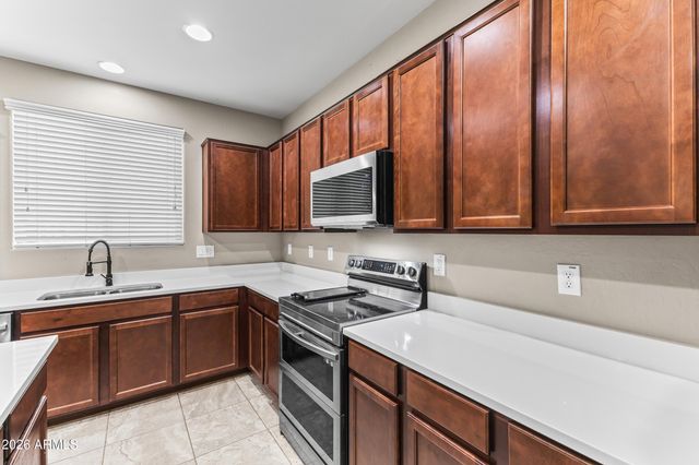 15864 W LAUREL Lane, Surprise, AZ 85379