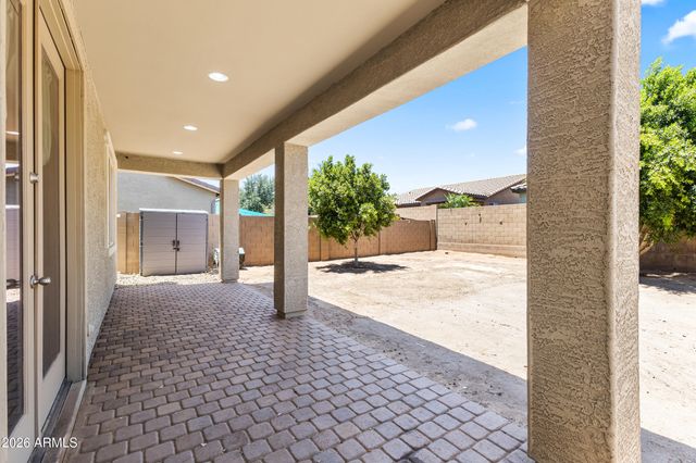 15864 W LAUREL Lane, Surprise, AZ 85379