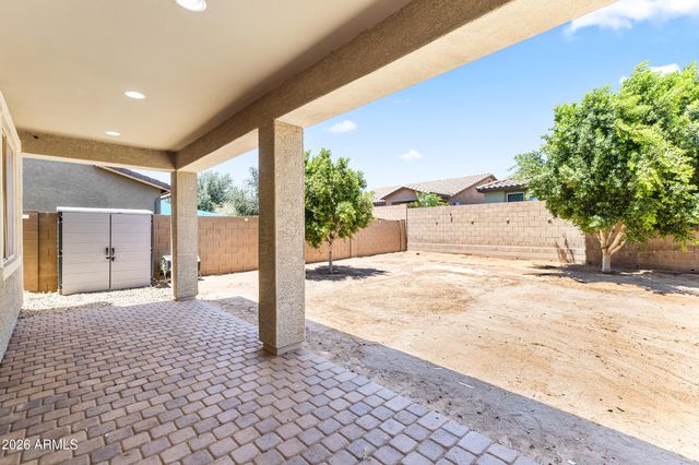 15864 W LAUREL Lane, Surprise, AZ 85379