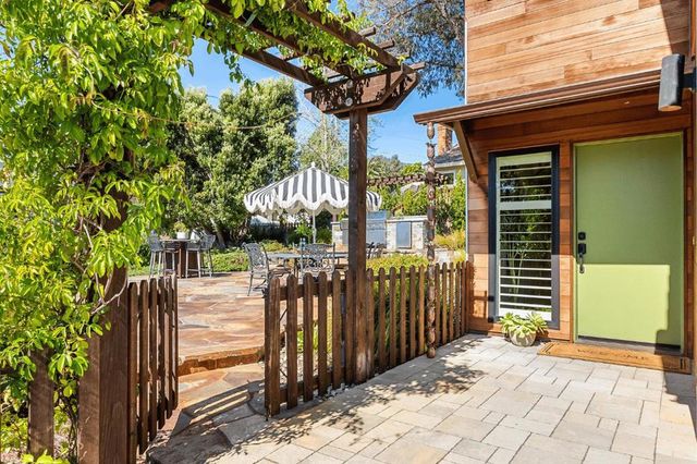 110 Mountain Way, Santa Cruz, CA 95060