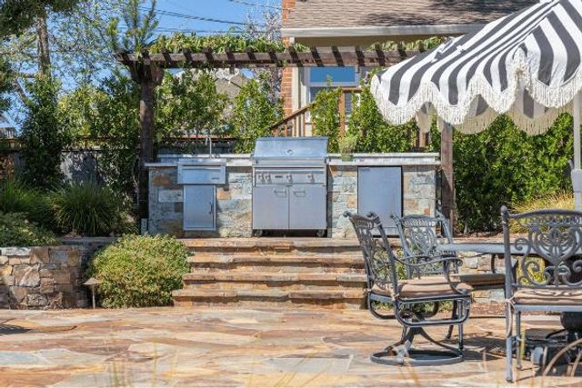 110 Mountain Way, Santa Cruz, CA 95060