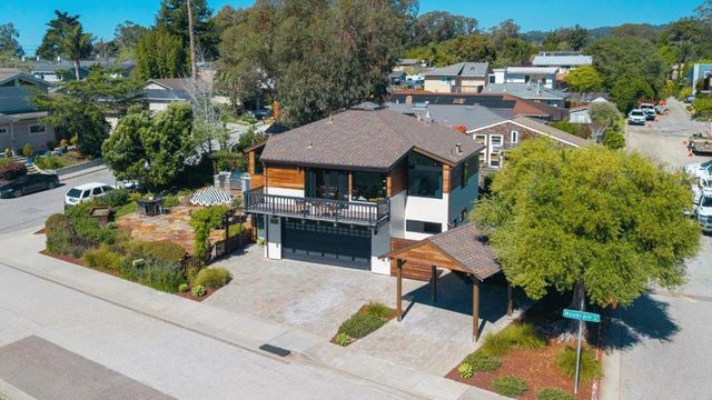 110 Mountain Way, Santa Cruz, CA 95060