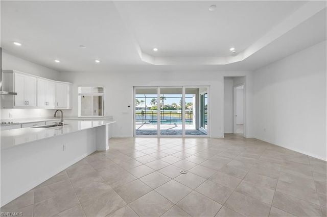 15729 Raveneli CT, Fort Myers, FL 33908