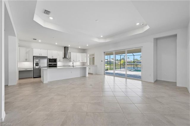 15729 Raveneli CT, Fort Myers, FL 33908