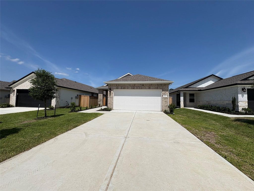 16817 Harvest Grove Lane, Conroe, TX 77302