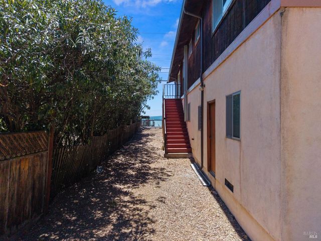 3155 E State Hwy 20 Hwy, Nice, CA 95464