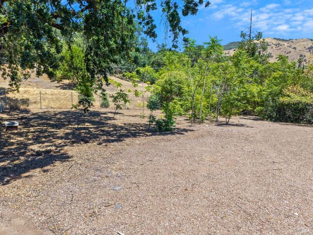 3155 E State Hwy 20 Hwy, Nice, CA 95464