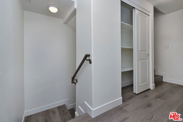 8800 Etiwanda Avenue 7, Northridge (los Angeles), CA 91325