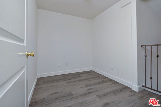 8800 Etiwanda Avenue 7, Northridge (los Angeles), CA 91325