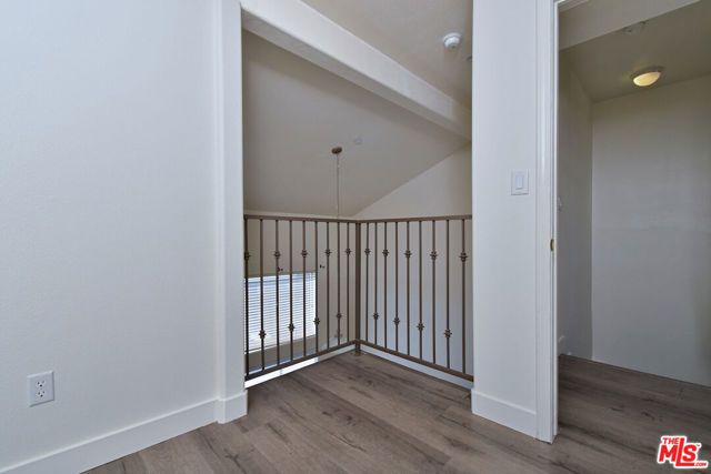 8800 Etiwanda Avenue 7, Northridge (los Angeles), CA 91325