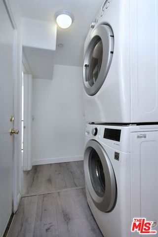 8800 Etiwanda Avenue 7, Northridge (los Angeles), CA 91325