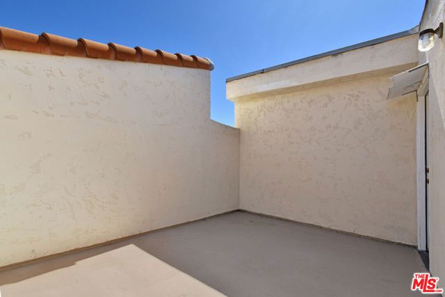 8800 Etiwanda Avenue 7, Northridge (los Angeles), CA 91325