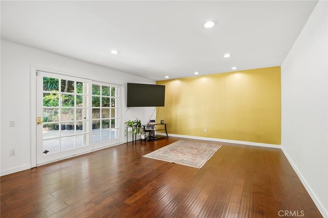 17092 Escalon, Encino, CA 91436
