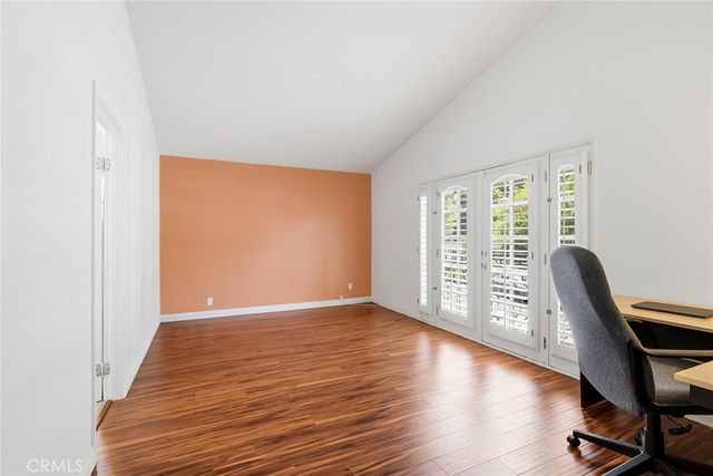 17092 Escalon, Encino, CA 91436
