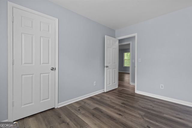 2262 COBB CREEK Drive, Decatur, GA 30032