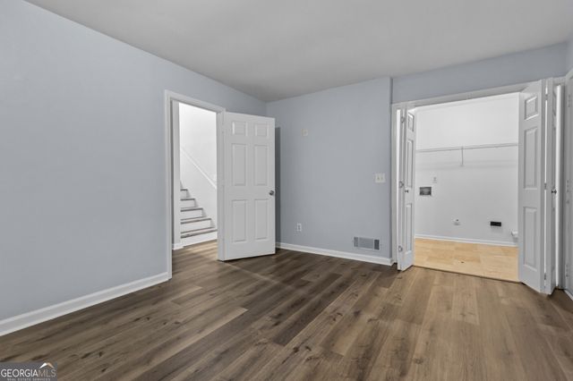2262 COBB CREEK Drive, Decatur, GA 30032
