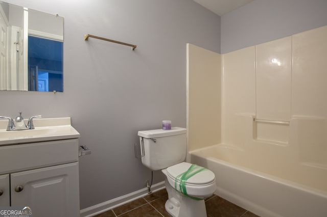 2262 COBB CREEK Drive, Decatur, GA 30032