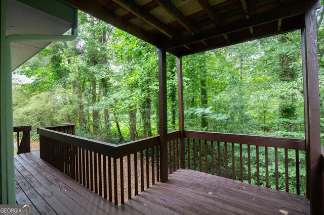 2262 COBB CREEK Drive, Decatur, GA 30032
