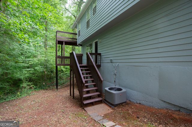 2262 COBB CREEK Drive, Decatur, GA 30032