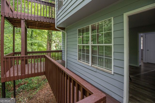 2262 COBB CREEK Drive, Decatur, GA 30032