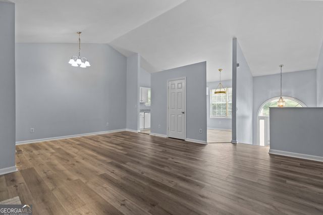 2262 COBB CREEK Drive, Decatur, GA 30032