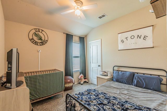 405 Calder Lane, Ponder, TX 76259
